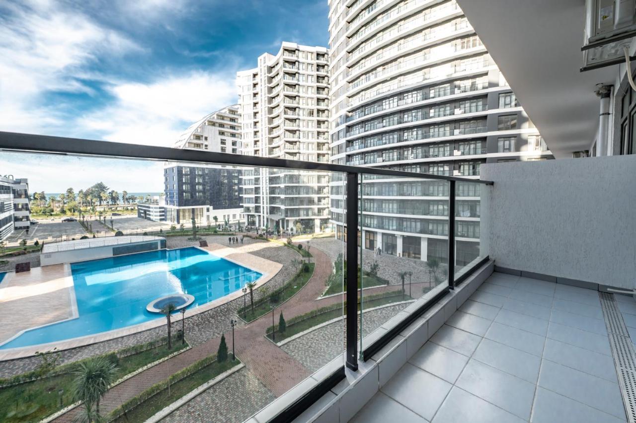 White Sails Residential Aparthotel 4*