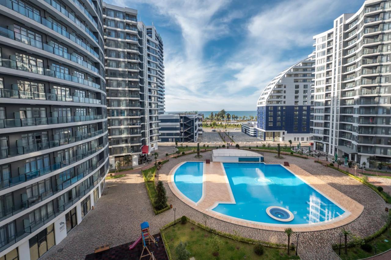 White Sails Residential Aparthotel 4*