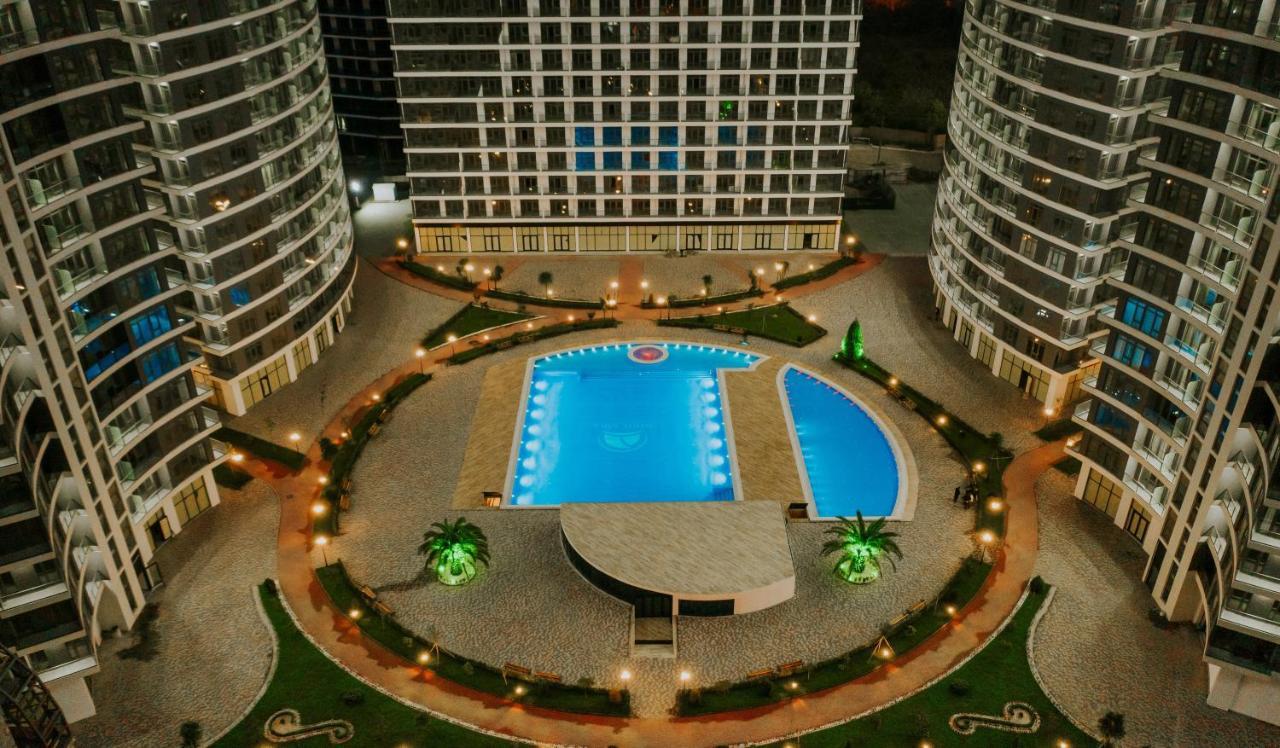 White Sails Residential מלון דירות באטומי