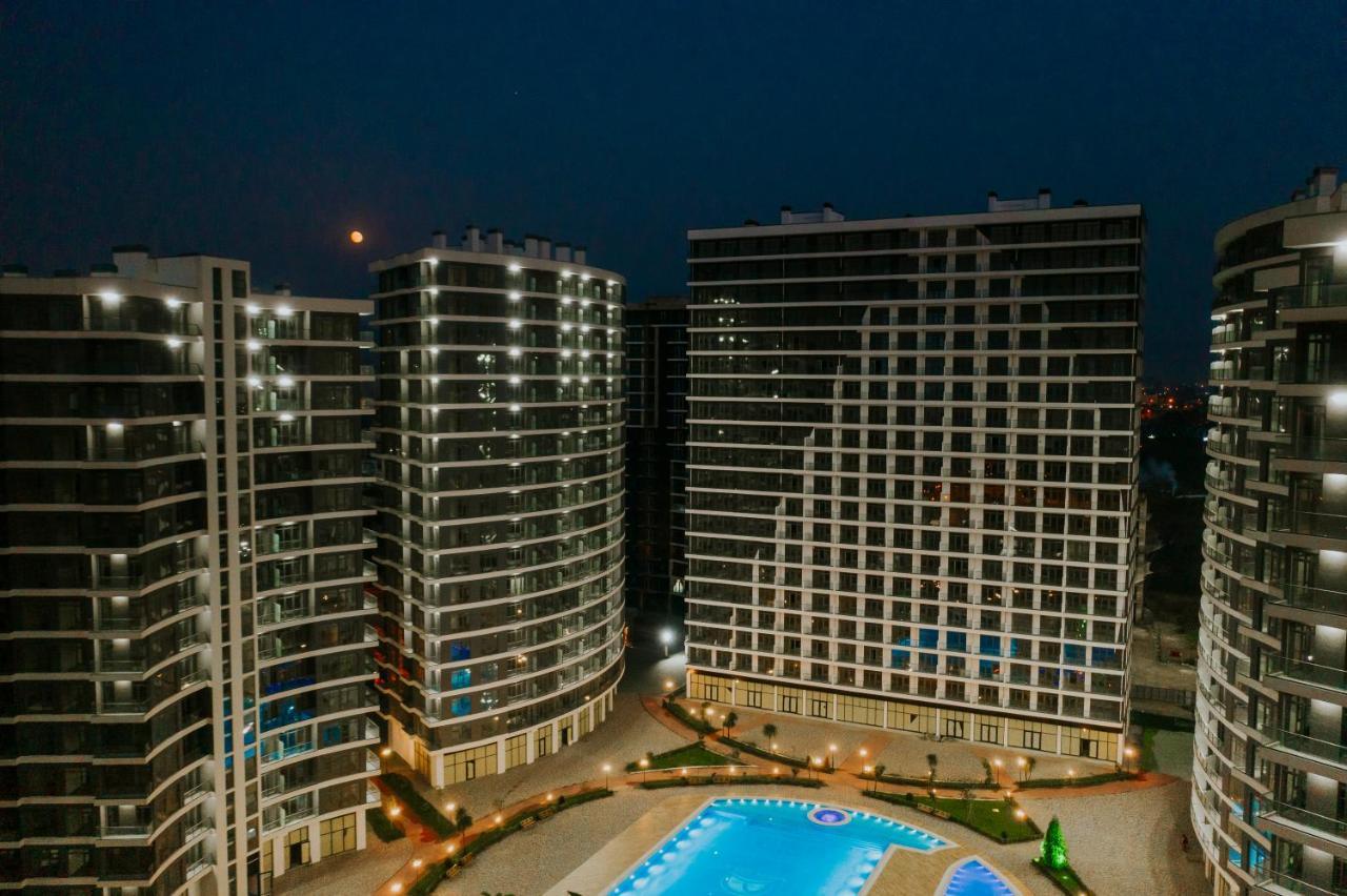 White Sails Residential