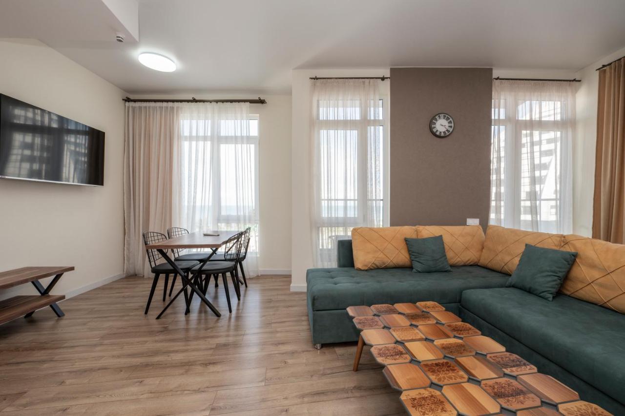 מלון דירות White Sails Residential 4*