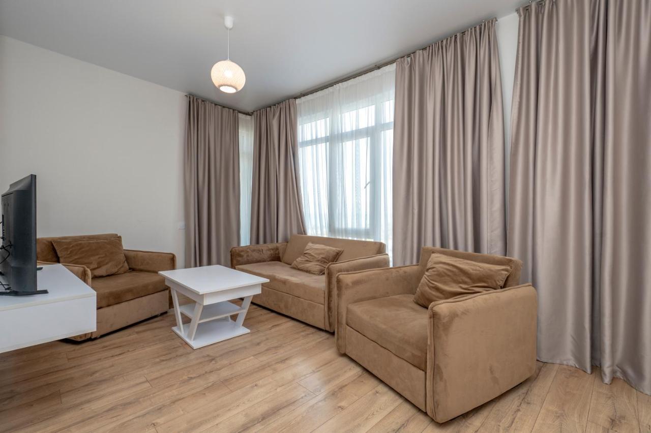 מלון דירות White Sails Residential באטומי