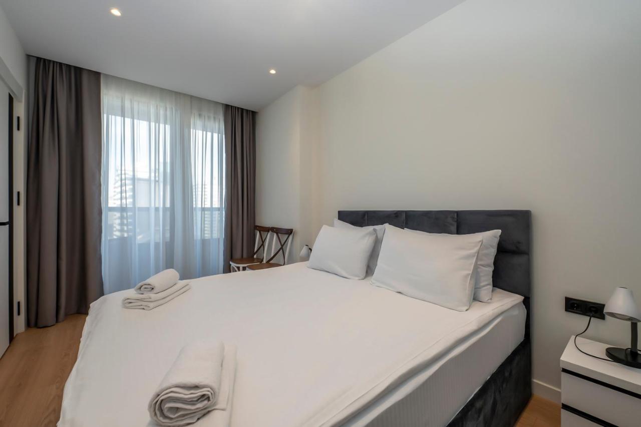 White Sails Residential מלון דירות באטומי